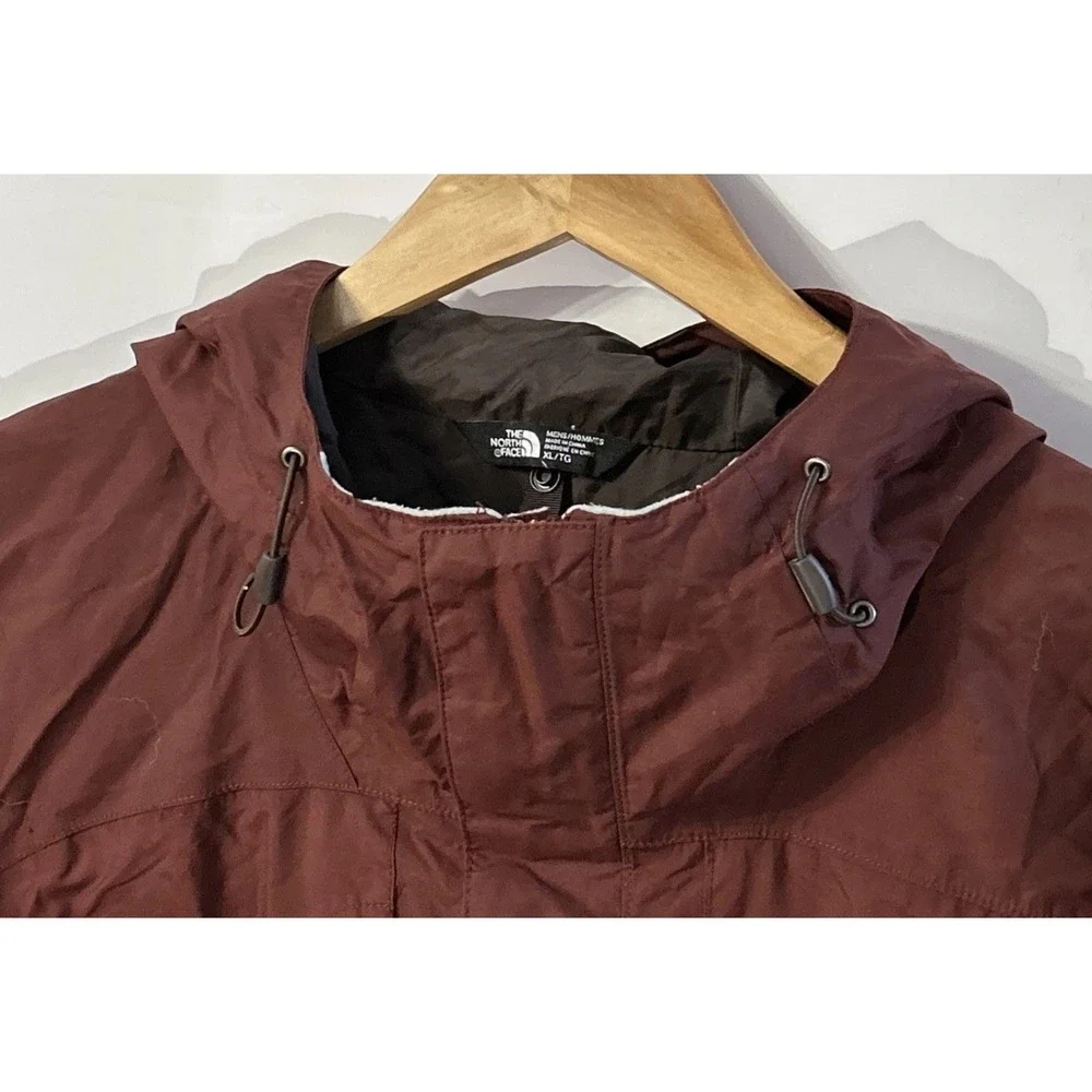 Mens The North Face Hooded Dryvent Jacket Sz XL Waterproof Windproof  100% Nylon